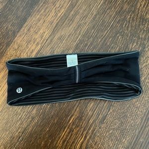 COPY - Lululemon outdoor/winter headband